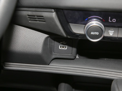 2023款 1.5L CVT热力版