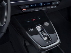 2022款 50 e-tron quattro edition one 艺创典藏版 