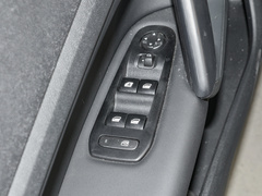 2022款 1.6T 进取版