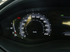 2022款 1.6T 进取版