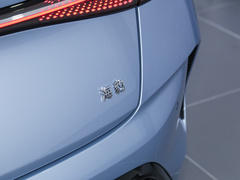 2022款 700km 长续航后驱版