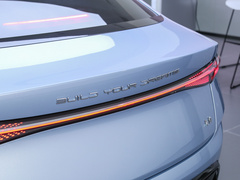2022款 700km 长续航后驱版