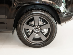 2023款 改款 90 2.0T P300 X-DYNAMIC HSE