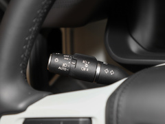 2023款 改款 90 2.0T P300 X-DYNAMIC HSE