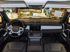 2023款 改款 90 3.0T P400 XS