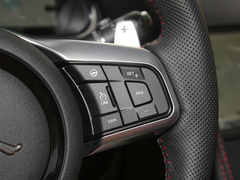 2023款 P300 硬顶版 R-DYNAMIC BLACK