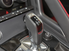 2023款 P300 硬顶版 R-DYNAMIC BLACK