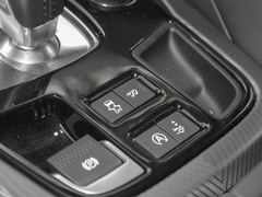 2023款 P300 硬顶版 R-DYNAMIC BLACK