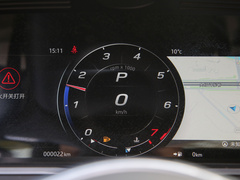 2023款 P300 硬顶版 R-DYNAMIC BLACK