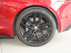 2023款 P300 敞篷版 R-DYNAMIC BLACK