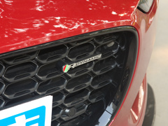 2023款 P300 敞篷版 R-DYNAMIC BLACK
