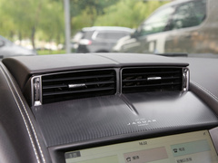 2023款 P300 敞篷版 R-DYNAMIC BLACK