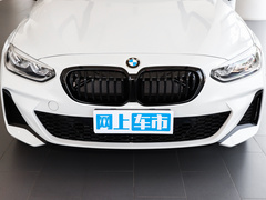2022款 120i M运动曜夜版
