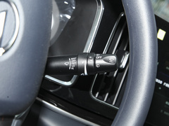 2023款 领秀系列 390T 豪华版