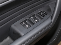 2022款 1.6L 手动豪华版