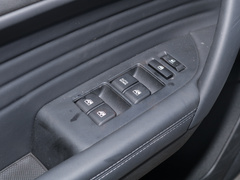 2022款 1.6L CVT精英版