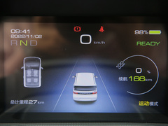 2024款 马卡龙 215km