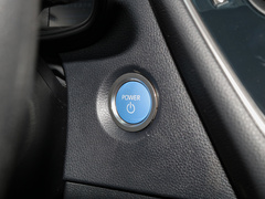 2022款 双擎 1.8L E-CVT先锋版