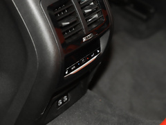 2022款  M40i