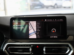2022款  M40i