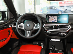 2022款  M40i
