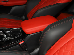 2022款  M40i