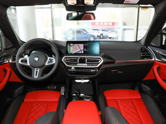 2022款  M40i