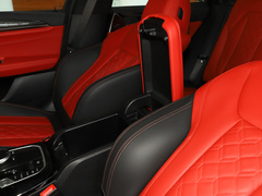 2022款  M40i