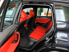 2022款  M40i