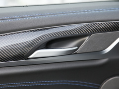 2022款  M40i