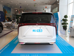 2022款 长续航 森林七座版