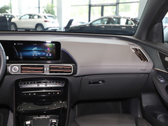 2022款 改款 EQC 400 4MATIC