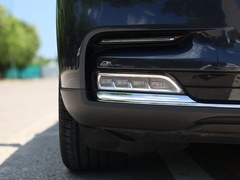 2022款 3.0T V6 四驱行政版