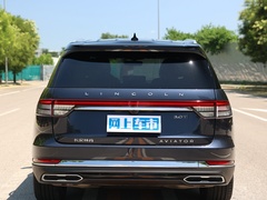 2022款 3.0T V6 四驱行政版