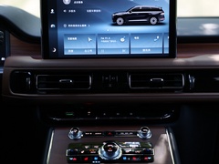 2022款 3.0T V6 四驱行政版