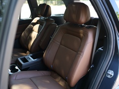 2022款 3.0T V6 四驱行政版