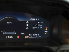 2022款 3.0T V6 四驱行政版
