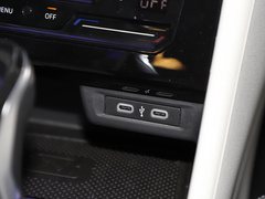 2023款 280TSI DSG超越版