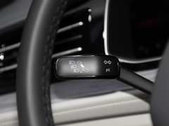 2023款 280TSI DSG超越版
