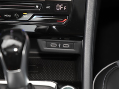 2023款 280TSI DSG超越版