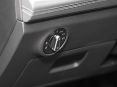 2023款 280TSI DSG超越版