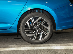 2023款 280TSI DSG超越版