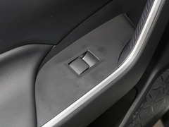 2022款 2.0L CVT两驱风尚版
