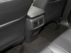 RAV4荣放 2022款 2.0L CVT两驱风尚Plus版