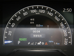 RAV4荣放 2022款 2.0L CVT两驱风尚Plus版