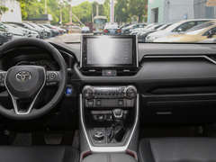 2022款 2.0L CVT两驱风尚Plus版