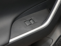 2022款 2.0L CVT两驱风尚Plus版