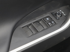 2022款 2.0L CVT两驱风尚Plus版