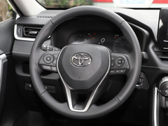 2022款 2.0L CVT两驱风尚Plus版