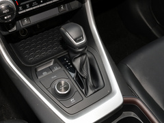 2022款 双擎 2.5L E-CVT四驱精英Plus版